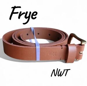 NWT Frye Chestnut Brown Leather Belt for Women